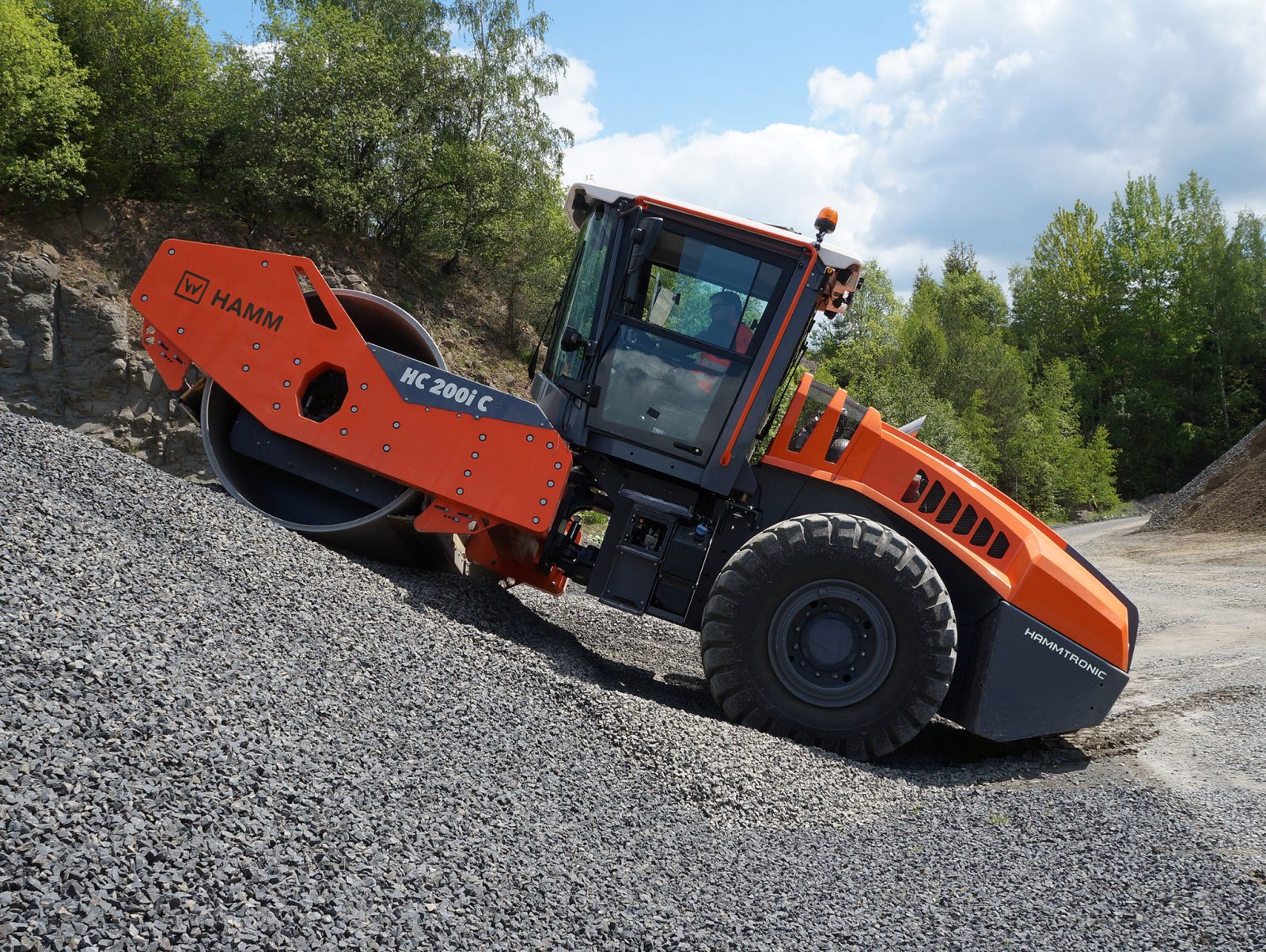 Single cylinder trench roller - Image 3